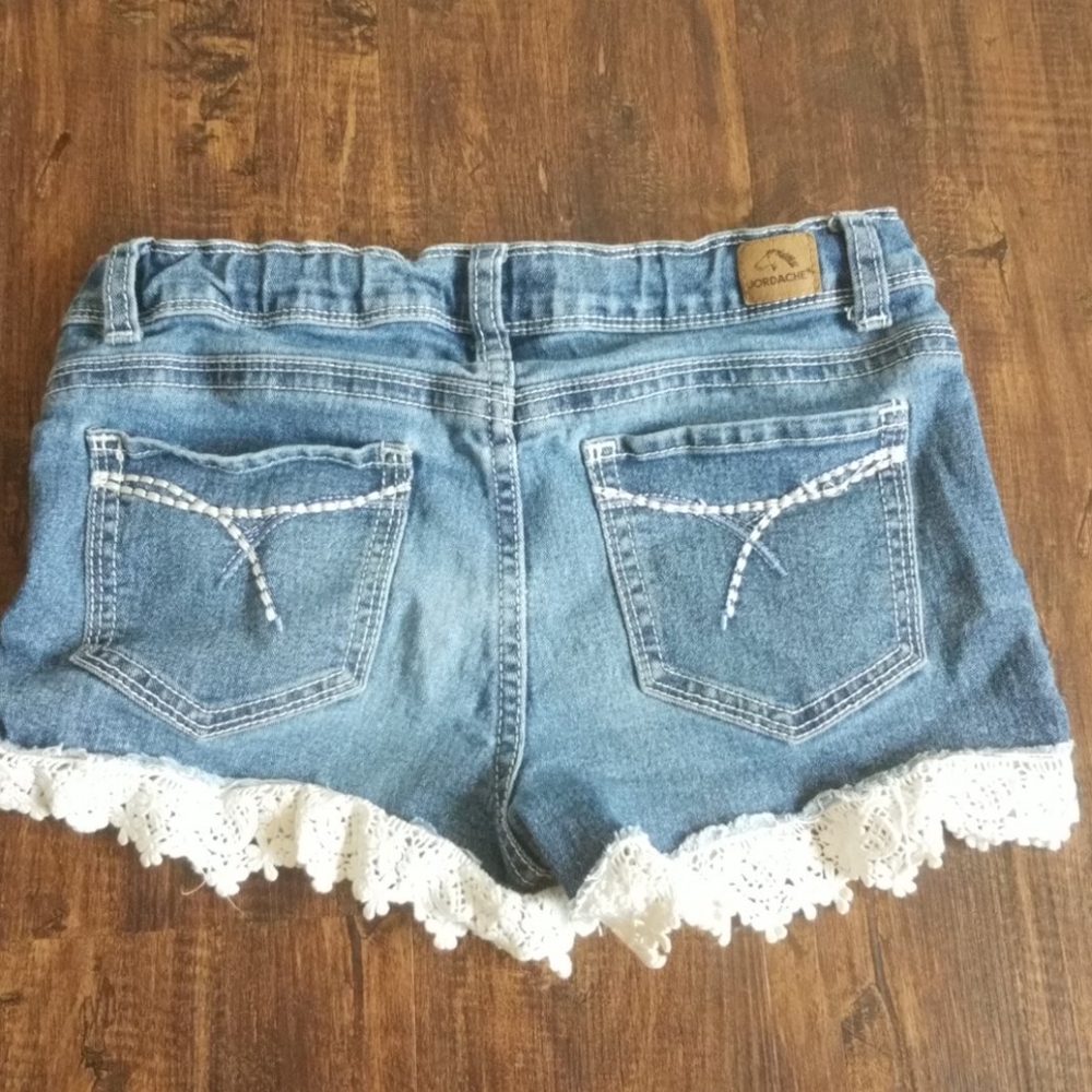 Jordache - Picture 3 of 4